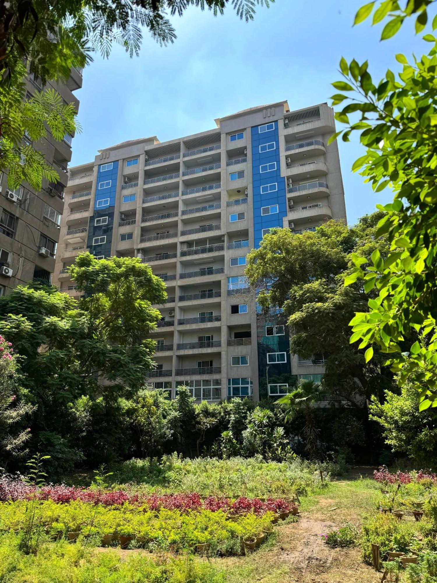Hotel apartamentowy Elegance Tower